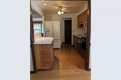 105 Ramage Rd, Pittsburgh, PA 15214 - Photo 10