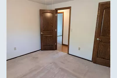 105 Ramage Rd, Pittsburgh, PA 15214 - Photo 20