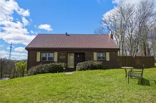 117 Carries Dr, Burgettstown Boro, PA 15021 - Photo 1