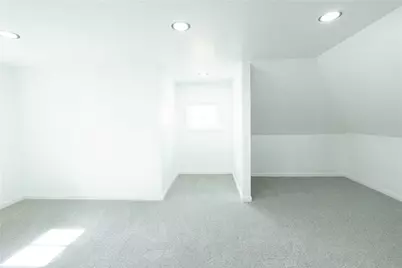 143 Orchard St, Aliquippa, PA 15001 - Photo 16