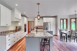 110 Larkspur Cir, Penn Township, PA 16002 - Photo 14