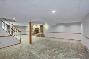 110 Larkspur Cir, Penn Township, PA 16002 - Photo 36