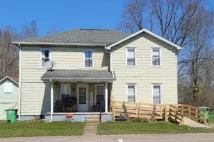 437-439 Penn St, Linesville Boro, PA 16424 - Photo 1