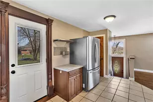 3324 Cassius St, Pittsburgh, PA 15235 - Photo 8