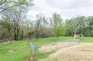 112 Neilson Dr, Jefferson Hills, PA 15025 - Photo 24