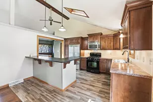 438 Leslie Rd, Middlesex Township, PA 16059 - Photo 12