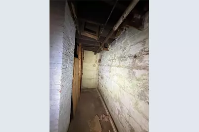 822 Shawnee St, East Pittsburgh, PA 15219 - Photo 38