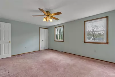 100 Green Forest Dr, Economy, PA 15005 - Photo 32