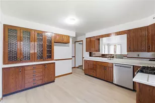 16 Schenk Terrace, Pittsburgh, PA 15215 - Photo 10