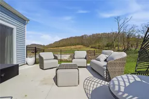 106 Olivia Dr, Hempfield Township, PA 15639 - Photo 32