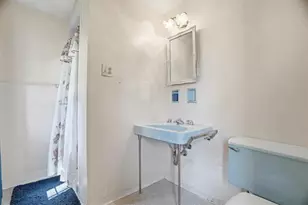 108 Oxbridge Dr, Ross Twp, PA 15237 - Photo 20