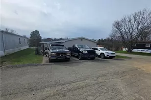 1216 Sherwood Dr, Elizabeth Twp/Boro, PA 15037 - Photo 2