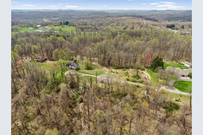 202R Eagles Ln, Murrysville, PA 15668 - Photo 4