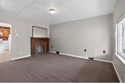 1063 Muldowney Ave, Pittsburgh, PA 15207 - Photo 10