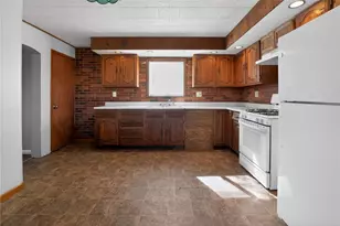 1063 Muldowney Ave, Pittsburgh, PA 15207 - Photo 18