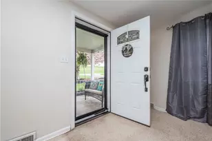 3512 Fieldstone Dr, West Homestead, PA 15120 - Photo 6