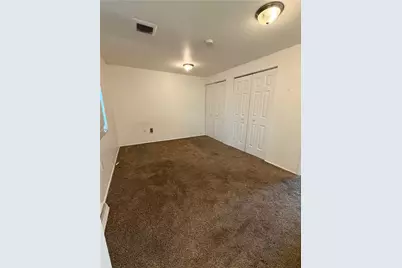 2000 McMinn Street #1, Aliquippa, PA 15001 - Photo 10