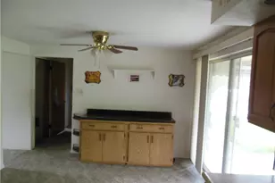 412 Lois Dr, Pittsburgh, PA 15236 - Photo 6