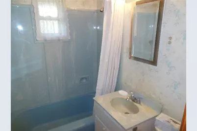 412 Lois Drive, Pittsburgh, PA 15236 - Photo 10