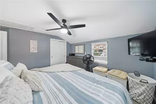 917 Roland Rd, Wilkins Township, PA 15221 - Photo 16