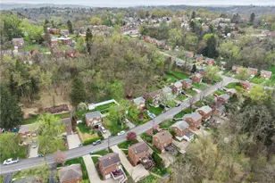 917 Roland Rd, Wilkins Township, PA 15221 - Photo 34