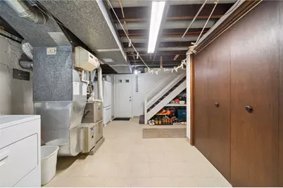 917 Roland Rd, Wilkins Township, PA 15221 - Photo 24