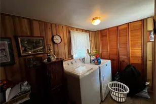 1027 1st St, Cowanshanock Township, PA 16201 - Photo 4