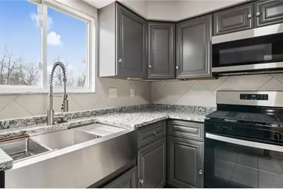 3560 Meadow Gate Dr, Murrysville, PA 15668 - Photo 10