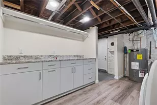 6123 Callery St, Pittsburgh, PA 15206 - Photo 38