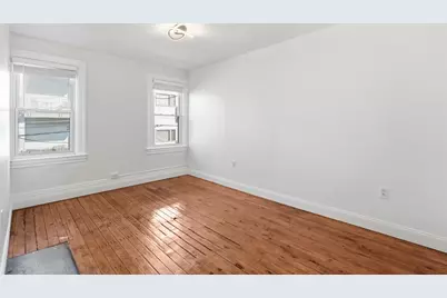 4854 Plum Way, Pittsburgh, PA 15201 - Photo 8