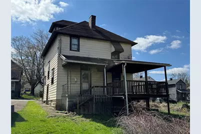 825 Morton St, New Castle, PA 16101 - Photo 2