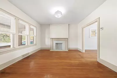 1251 Hodgkiss St, Marshall Shadeland, PA 15212 - Photo 8