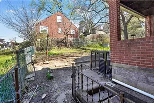 532 Overbrook Blvd, Pittsburgh, PA 15210 - Photo 6