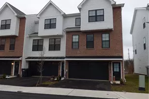 307 Thurgood, Marshall, PA 15086 - Photo 2