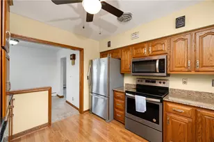 120 Valley View Dr, Summit Township, PA 16002 - Photo 16