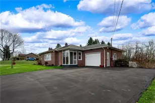 120 Valley View Dr, Summit Township, PA 16002 - Photo 4