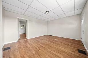 75 Mullooly St, Pittsburgh, PA 15227 - Photo 8