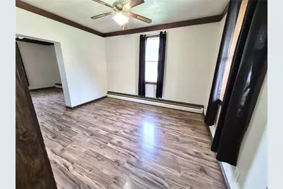306 Penn Ave, Twp of But SW, PA 16045 - Photo 4