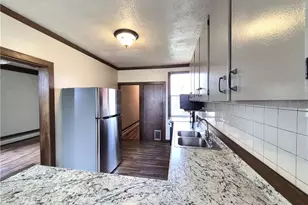 306 Penn Ave, Twp of But SW, PA 16045 - Photo 10