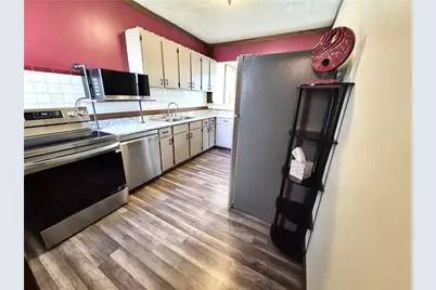 306 Penn Ave, Twp of But SW, PA 16045 - Photo 8