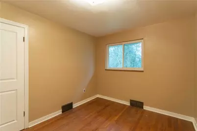 194 Woodridge Dr, Brighton Township, PA 15009 - Photo 20