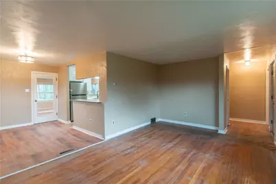 194 Woodridge Dr, Brighton Township, PA 15009 - Photo 10