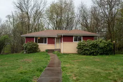 194 Woodridge Dr, Brighton Township, PA 15009 - Photo 2