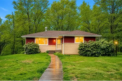 194 Woodridge Dr, Brighton Township, PA 15009 - Photo 1