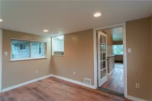 194 Woodridge Dr, Brighton Township, PA 15009 - Photo 14