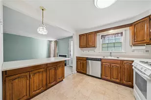 205 Heather Dr, Monroeville, PA 15146 - Photo 10