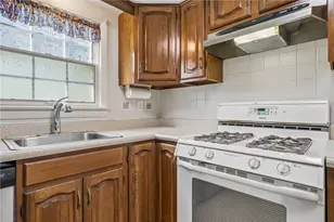 205 Heather Dr, Monroeville, PA 15146 - Photo 8
