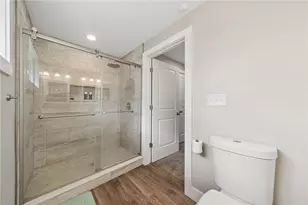 641 Longvue Dr, Chartiers, PA 15342 - Photo 18