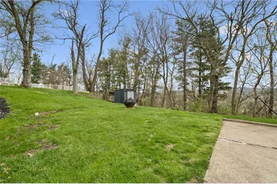 641 Longvue Dr, Chartiers, PA 15342 - Photo 32