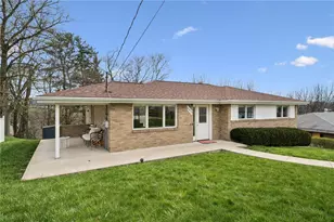 641 Longvue Dr, Chartiers, PA 15342 - Photo 2